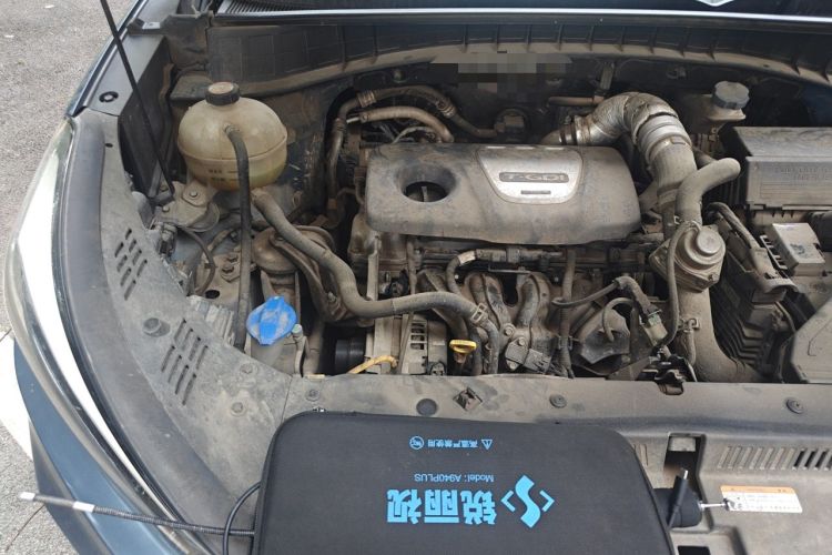 Used Hyundai Tucson 2015 1.6T Dual-Clutch Two-Wheel-Drive Leading Model Engine Bay Right