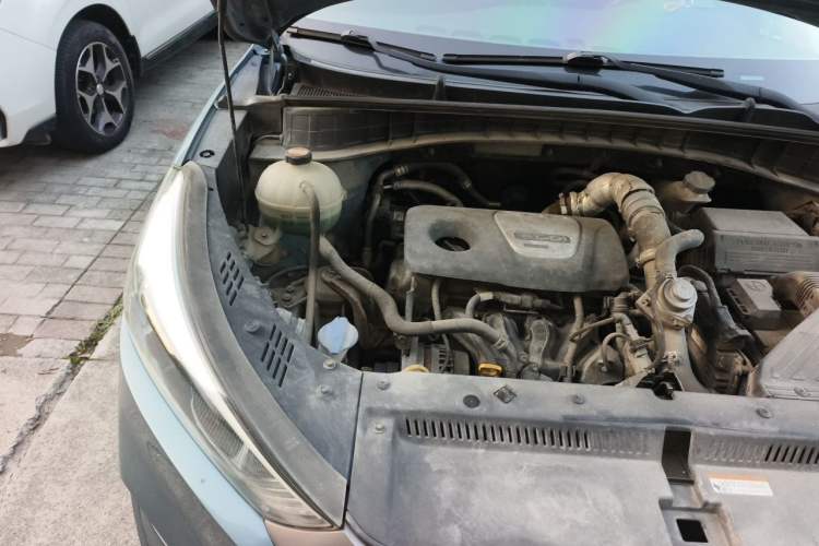 Used Hyundai Tucson 2015 1.6T Dual-Clutch Two-Wheel-Drive Smart Model Engine Bay Right