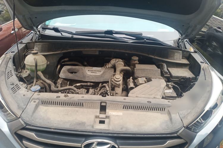 Used Hyundai Tucson 2015 1.6T Dual-Clutch Two-Wheel-Drive Smart Model Engine Bay