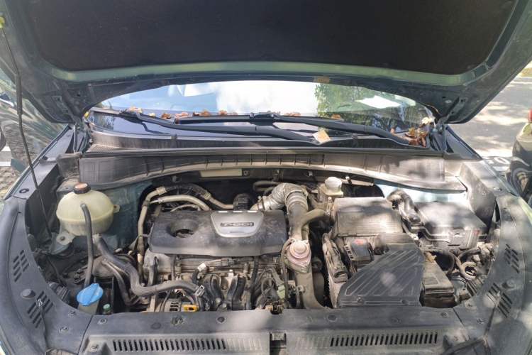 Used Hyundai Tucson 2015 1.6T Dual-Clutch Two-Wheel-Drive Smart Model Engine Bay
