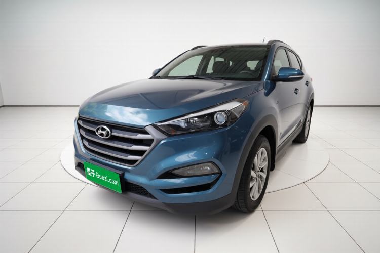 Used Hyundai Tucson 2015 1.6T Dual-Clutch Two-Wheel-Drive Smart Model Guazi used car, China used car export, Used car for sale, Used cars, Cheapest cars for sale