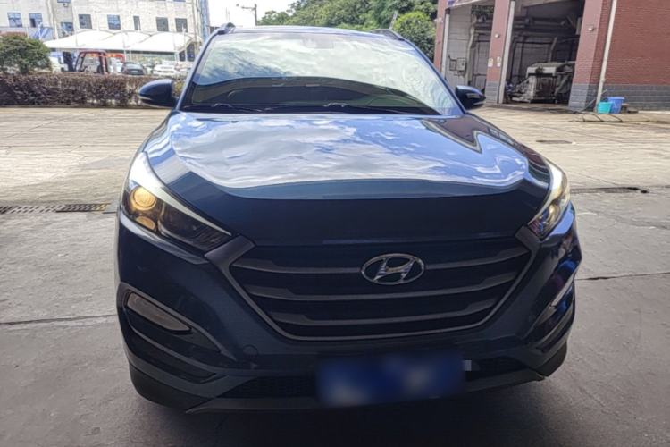 Used Hyundai Tucson 2015 1.6T Dual-Clutch Two-Wheel-Drive Smart Model Front