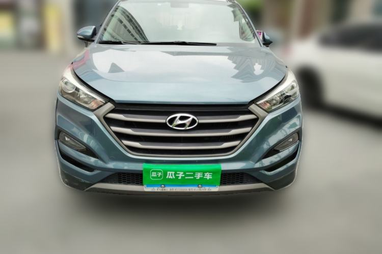 Used Hyundai Tucson 2015 1.6T Dual-Clutch Two-Wheel-Drive Smart Model Front