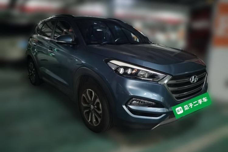 Used Hyundai Tucson 2015 1.6T Dual-Clutch Four-Wheel Drive Flagship Model Front Right 45 Deg