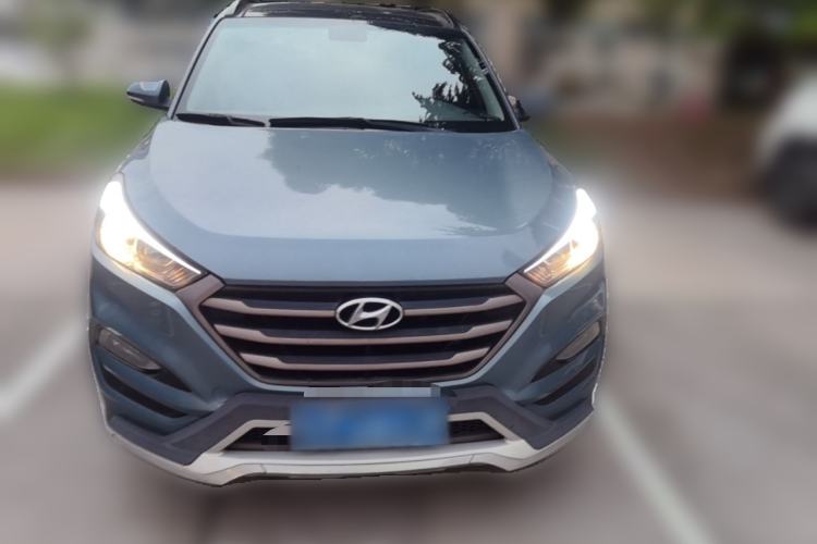 Used Hyundai Tucson 2015 1.6T Dual-Clutch Two-Wheel-Drive Smart Model Front