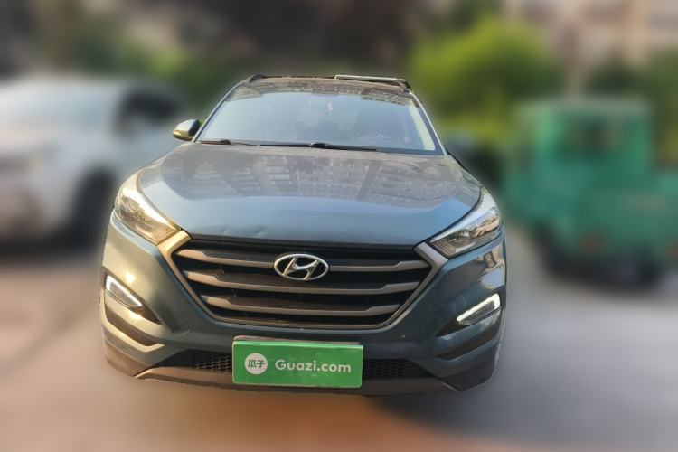 Used Hyundai Tucson 2015 1.6T Dual-Clutch Two-Wheel-Drive Smart Model Front