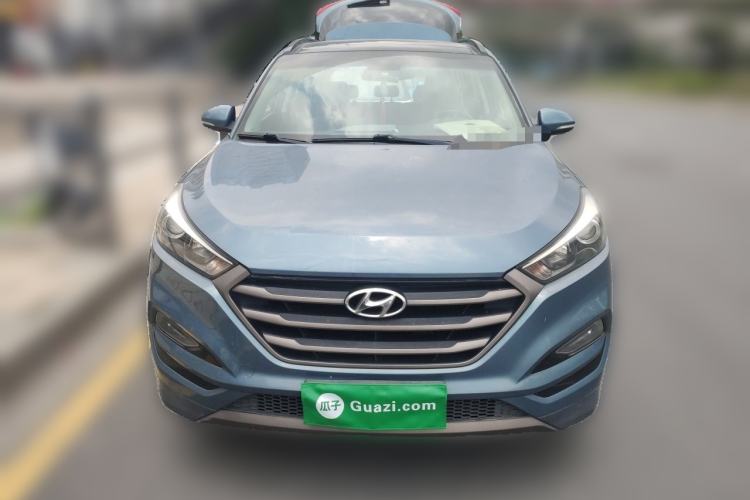 Used Hyundai Tucson 2015 1.6T Dual-Clutch Two-Wheel-Drive Leading Model Front