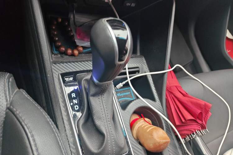 Used Hyundai Tucson 2015 1.6T Dual-Clutch Two-Wheel-Drive Smart Model Gear Lever