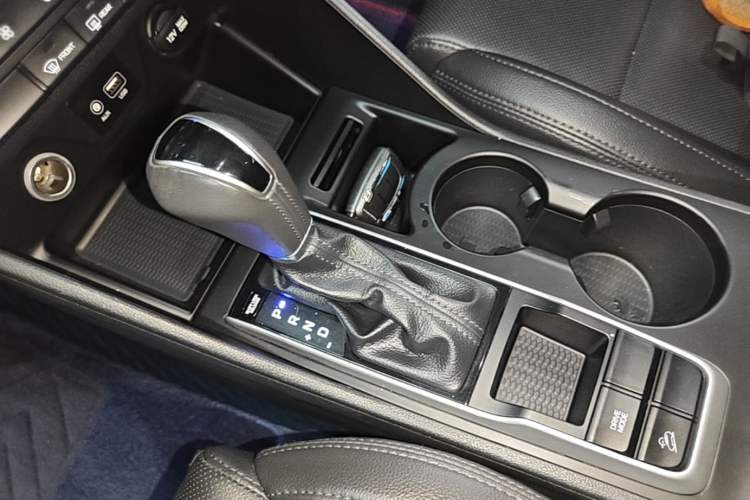 Used Hyundai Tucson 2015 1.6T Dual-Clutch Two-Wheel-Drive Smart Model Gear Lever