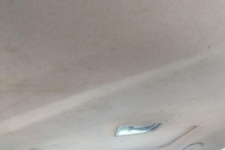 Used Hyundai Tucson 2015 1.6T Dual-Clutch Two-Wheel-Drive Smart Model Headliner