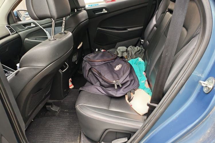 Used Hyundai Tucson 2015 1.6T Dual-Clutch Two-Wheel-Drive Smart Model Left Rear Seat