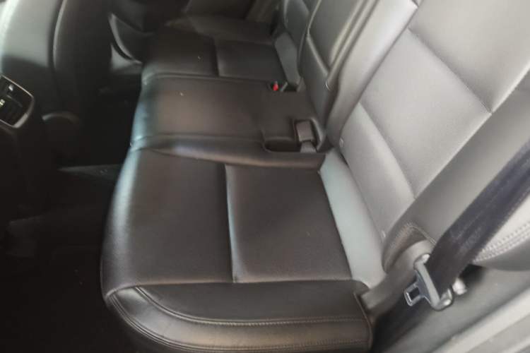 Used Hyundai Tucson 2015 1.6T Dual-Clutch Two-Wheel-Drive Smart Model Left Rear Seat
