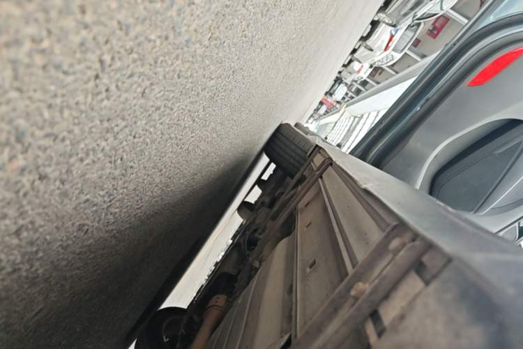 Used Hyundai Tucson 2015 1.6T Dual-Clutch Two-Wheel-Drive Smart Model Left Side Sill