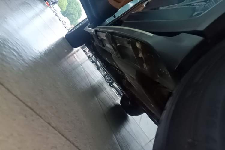 Used Hyundai Tucson 2015 1.6T Dual-Clutch Two-Wheel-Drive Smart Model Left Side Sill