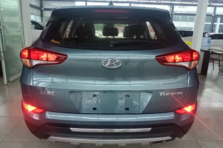 Used Hyundai Tucson 2015 1.6T Dual-Clutch Two-Wheel-Drive Smart Model Rear