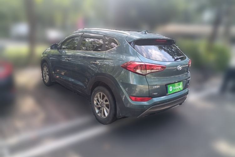 Used Hyundai Tucson 2015 1.6T Dual-Clutch Two-Wheel-Drive Smart Model Rear Left 45 Deg