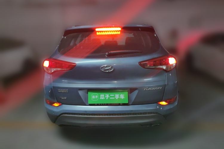 Used Hyundai Tucson 2015 1.6T Dual-Clutch Two-Wheel-Drive Smart Model Rear