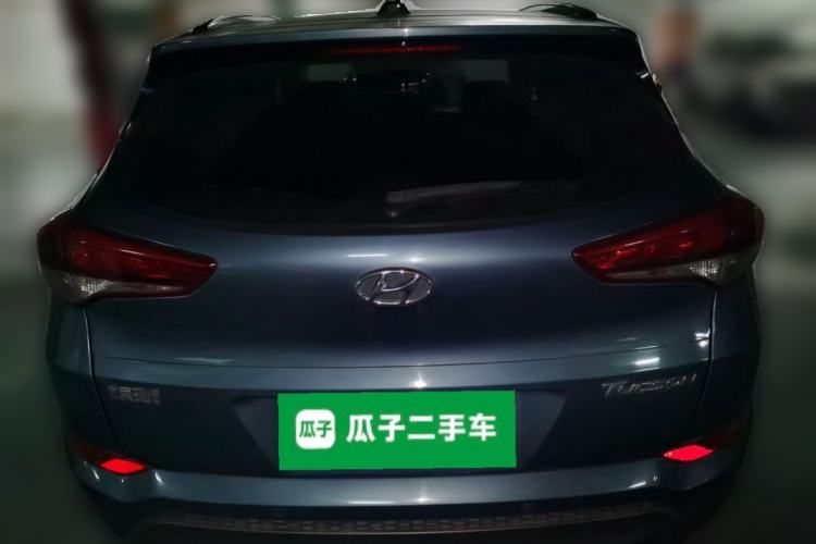 Used Hyundai Tucson 2015 1.6T Dual-Clutch Four-Wheel Drive Flagship Model Rear