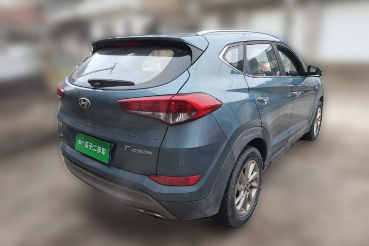 Used Hyundai Tucson 2015 1.6T Dual-Clutch Two-Wheel-Drive Smart Model Rear Right 45 Deg