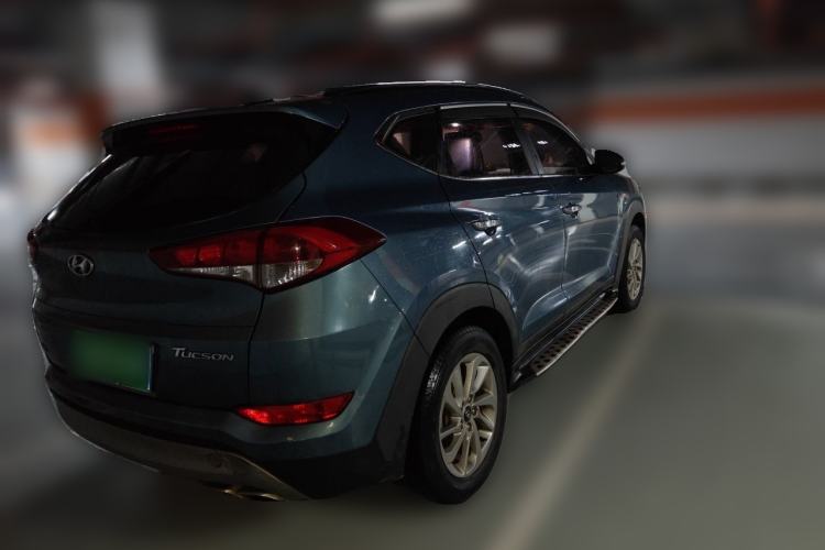 Used Hyundai Tucson 2015 1.6T Dual-Clutch Two-Wheel-Drive Smart Model Rear Right 45 Deg
