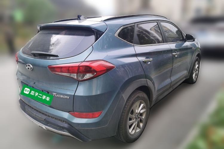 Used Hyundai Tucson 2015 1.6T Dual-Clutch Two-Wheel-Drive Smart Model Rear Right 45 Deg