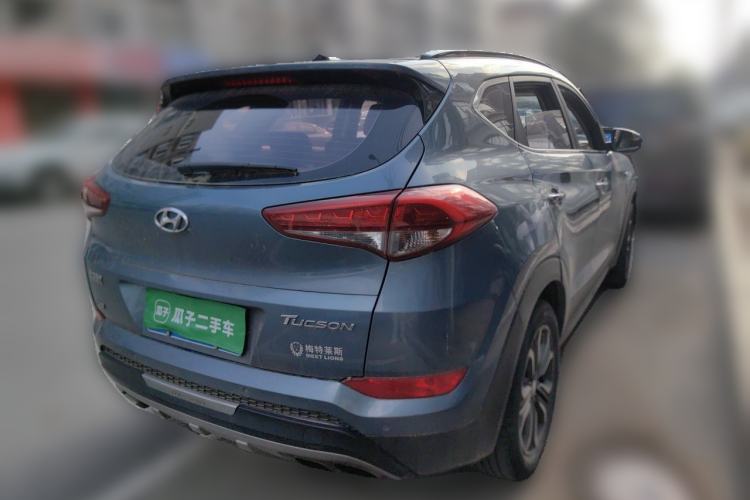 Used Hyundai Tucson 2015 1.6T Dual-Clutch Two-Wheel-Drive Leading Model Rear Right 45 Deg
