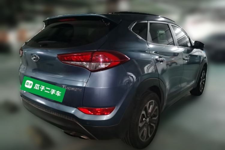 Used Hyundai Tucson 2015 1.6T Dual-Clutch Four-Wheel Drive Flagship Model Rear Right 45 Deg