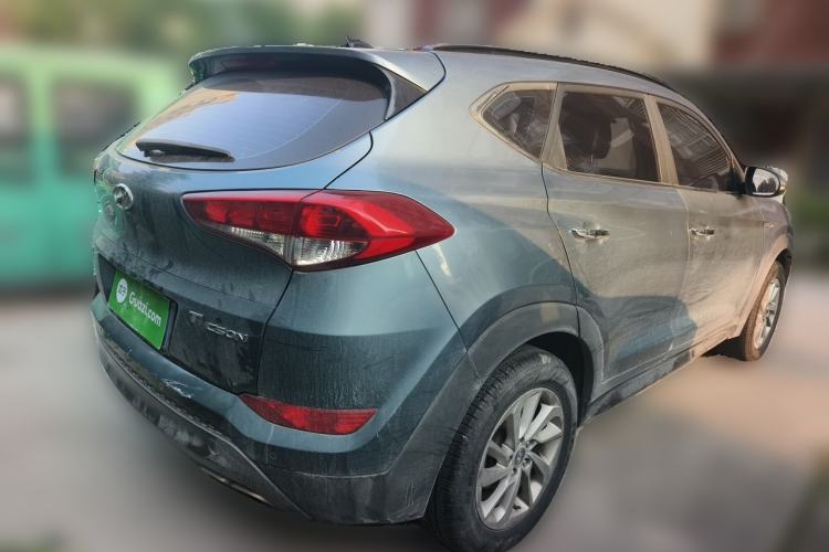Used Hyundai Tucson 2015 1.6T Dual-Clutch Two-Wheel-Drive Smart Model Rear Right 45 Deg