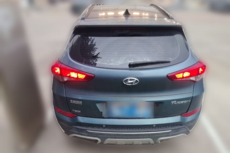 Used Hyundai Tucson 2015 1.6T Dual-Clutch Two-Wheel-Drive Smart Model Rear