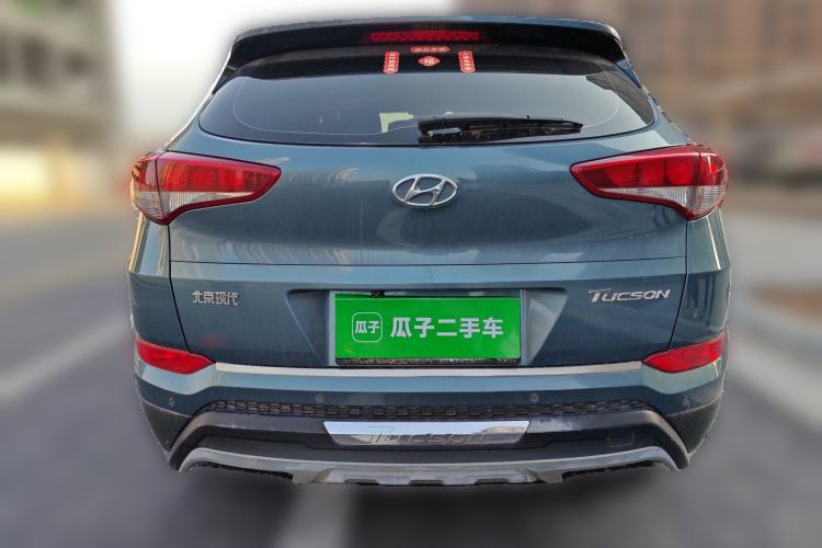 Used Hyundai Tucson 2015 2.0L Automatic Two-Wheel Drive Smart Version Rear
