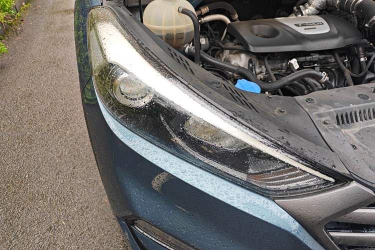 Used Hyundai Tucson 2015 1.6T Dual-Clutch Two-Wheel-Drive Smart Model Right Front Headlight