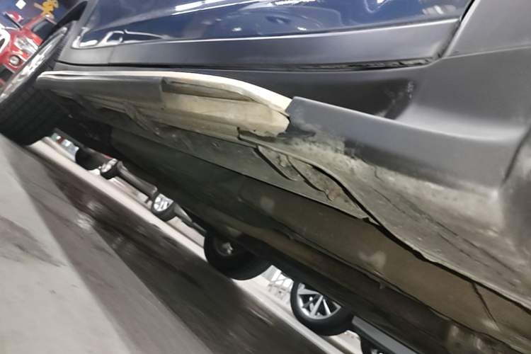 Used Hyundai Tucson 2015 1.6T Dual-Clutch Two-Wheel-Drive Smart Model Right Side Sill
