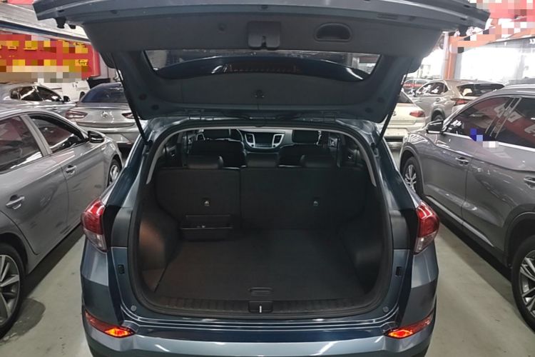 Used Hyundai Tucson 2015 1.6T Dual-Clutch Two-Wheel-Drive Smart Model Trunk