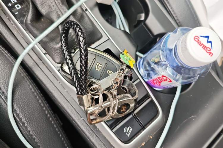 Used Hyundai Tucson 2015 1.6T Dual-Clutch Two-Wheel-Drive Smart Model Vehicle Key