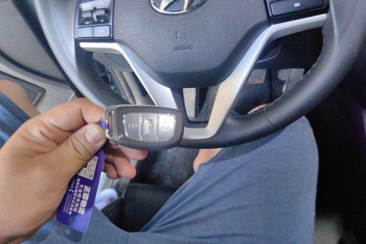 Used Hyundai Tucson 2015 1.6T Dual-Clutch Two-Wheel-Drive Smart Model Vehicle Key