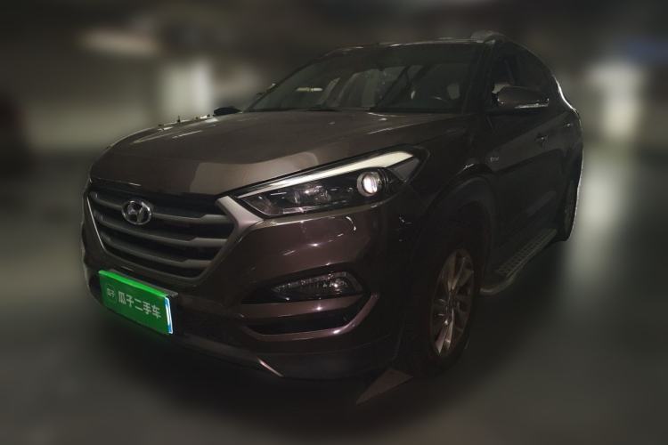 Used Hyundai Tucson 2015 1.6T Dual-Clutch Two-Wheel-Drive Smart Model Guazi used car, China used car export, Used car for sale, Used cars, Cheapest cars for sale