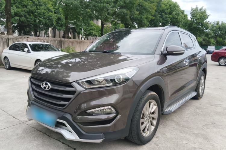Used Hyundai Tucson 2015 1.6T Dual-Clutch Two-Wheel-Drive Smart Model Guazi used car, China used car export, Used car for sale, Used cars, Cheapest cars for sale