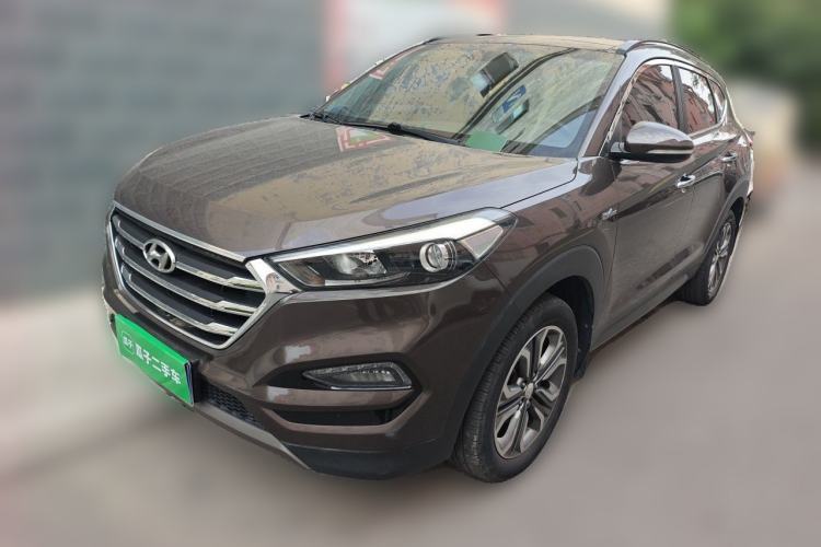 Used Hyundai Tucson 2015 1.6T Dual-Clutch Two-Wheel-Drive Leading Model Guazi used car, China used car export, Used car for sale, Used  cars, Cheapest cars for sale