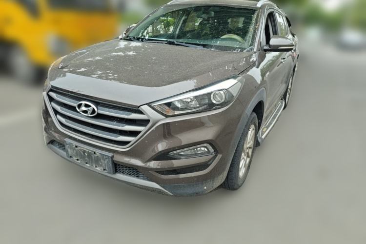Used Hyundai Tucson 2015 1.6T Dual-Clutch Two-Wheel-Drive Smart Model Guazi used car, China used car export, Used car for sale, Used  cars, Cheapest cars for sale