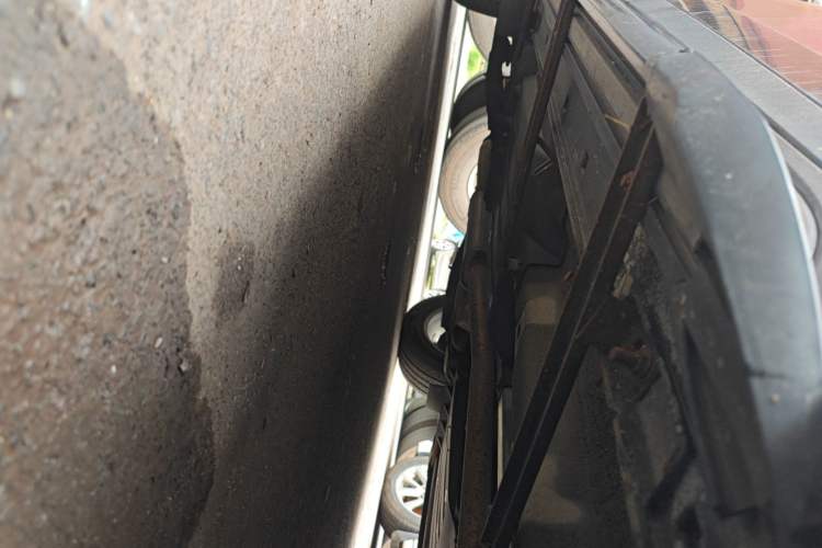 Used Hyundai Tucson 2015 1.6T Dual-Clutch Two-Wheel-Drive Smart Model Chassis Front Right