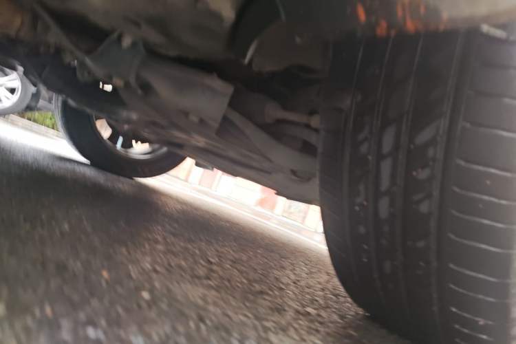 Used Hyundai Tucson 2015 1.6T Dual-Clutch Four-Wheel Drive Flagship Model Chassis Front
