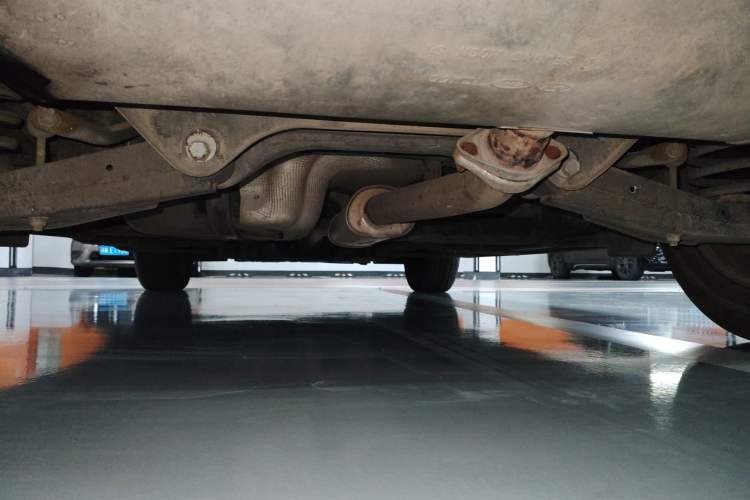 Used Hyundai Tucson 2015 1.6T Dual-Clutch Two-Wheel-Drive Smart Model Chassis Rear