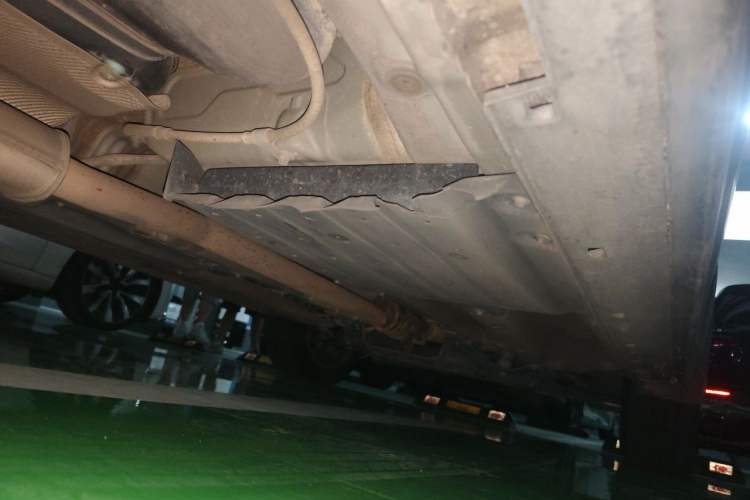 Used Hyundai Tucson 2015 1.6T Dual-Clutch Two-Wheel-Drive Leading Model Chassis Rear Right