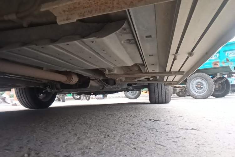 Used Hyundai Tucson 2015 1.6T Dual-Clutch Two-Wheel-Drive Leading Model Chassis Rear Right