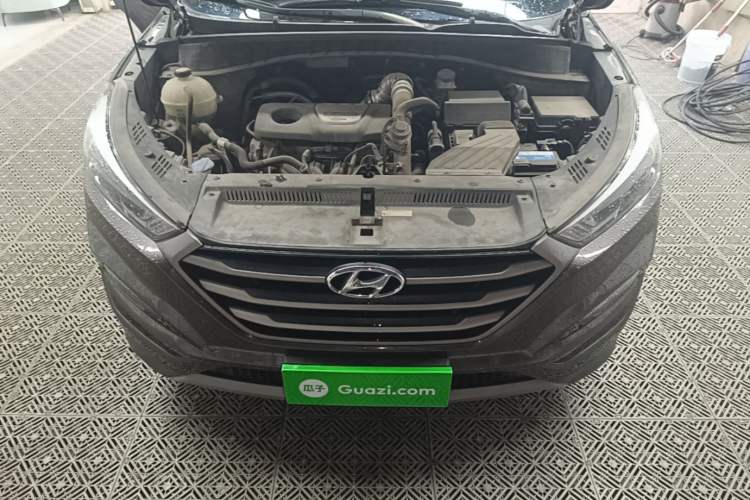 Used Hyundai Tucson 2015 1.6T Dual-Clutch Two-Wheel-Drive Smart Model Engine Bay