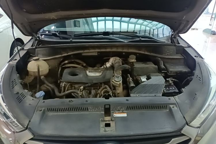 Used Hyundai Tucson 2015 1.6T Dual-Clutch Two-Wheel-Drive Smart Model Engine Bay