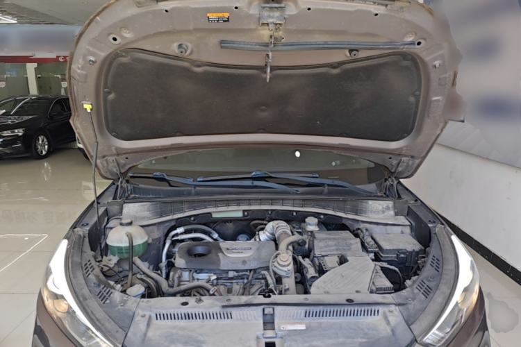 Used Hyundai Tucson 2015 1.6T Dual-Clutch Two-Wheel-Drive Smart Model Engine Bay