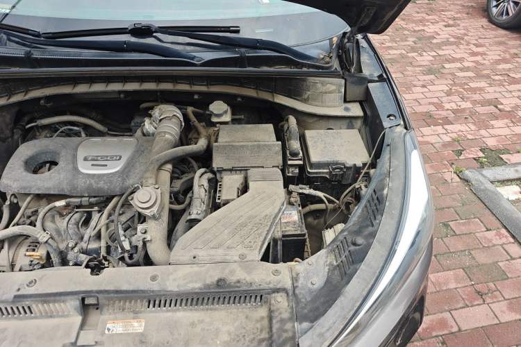 Used Hyundai Tucson 2015 1.6T Dual-Clutch Two-Wheel-Drive Smart Model Engine Bay Left
