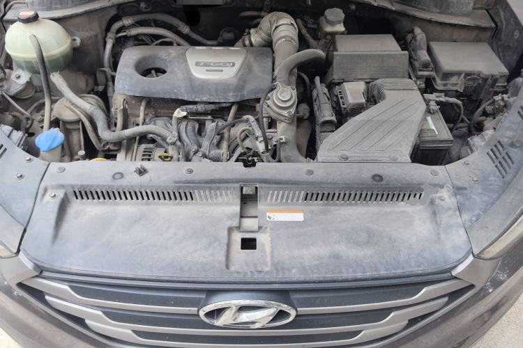 Used Hyundai Tucson 2015 1.6T Dual-Clutch Two-Wheel-Drive Smart Model Engine Bay
