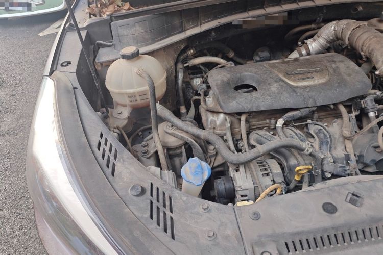 Used Hyundai Tucson 2015 1.6T Dual-Clutch Two-Wheel-Drive Smart Model Engine Bay Right